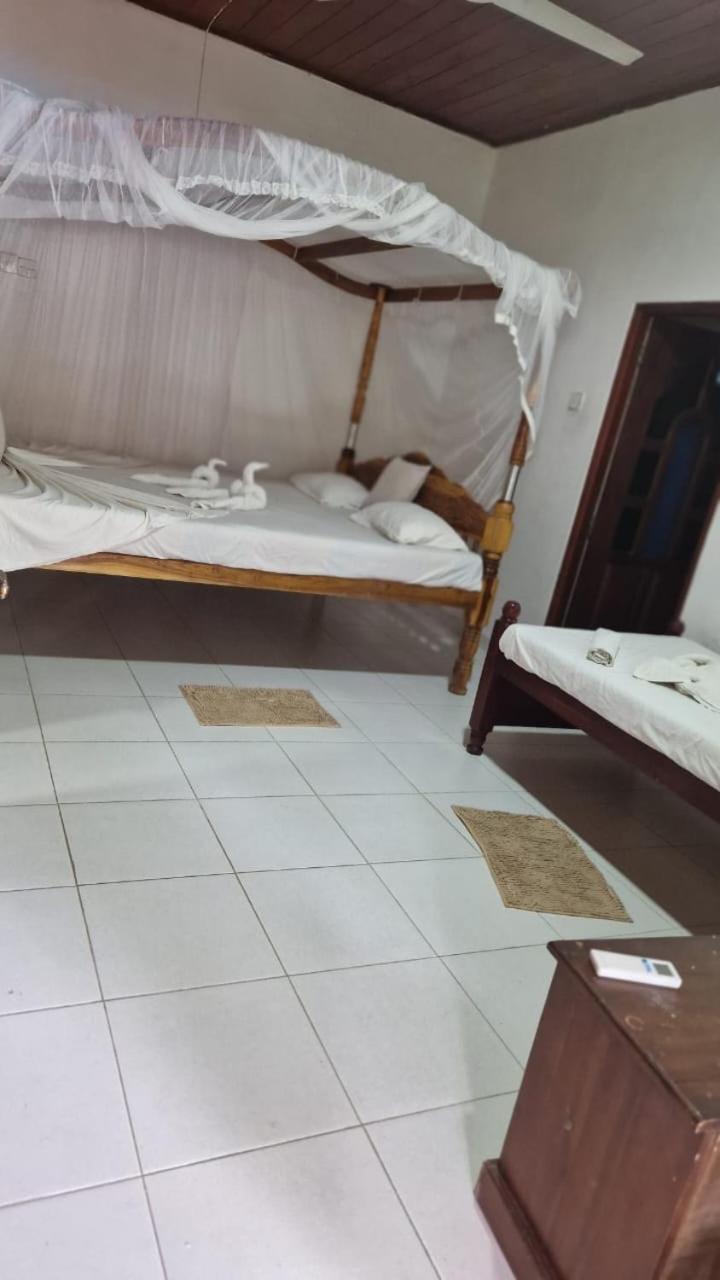 Damith Guest House Unawatuna Εξωτερικό φωτογραφία
